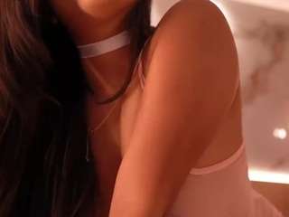 ivyellis live webcam show