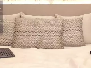 IvyEllis's Live Sex Cam Show