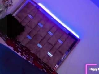 madely1's CamSoda show and profile