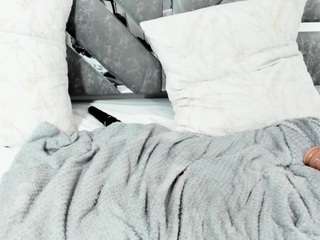 slut-milf Live Webcam on CamSoda