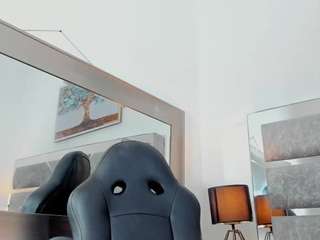 slut-milf's CamSoda show and profile