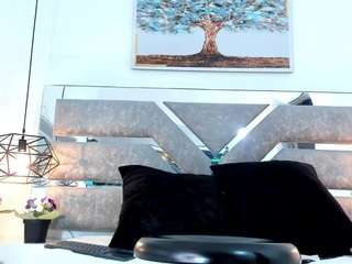 slut-milf live webcam show