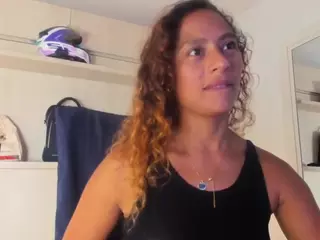 Zoedanielss's Live Sex Cam Show