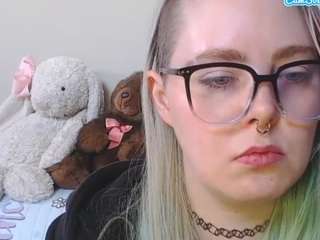 cherribomb1999's CamSoda show and profile