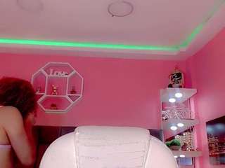 dafnne-gill Live Webcam on CamSoda