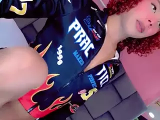 Dafnne-Gill's Live Sex Cam Show