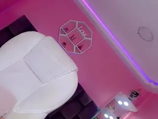 Dafnne-Gill's Live Sex Cam Show