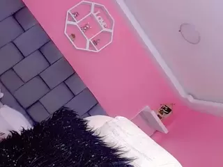 Dafnne-Gill's Live Sex Cam Show