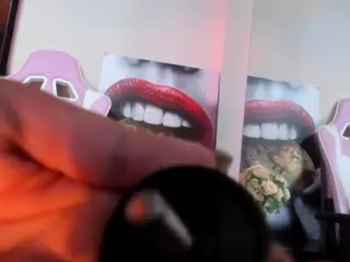 emmymiller's Live Sex Cam Show