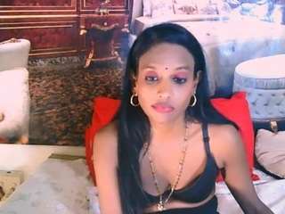 indianlovebug from CamSoda is Freechat