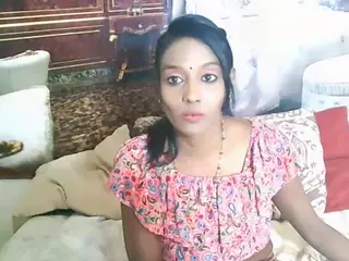 IndianLoveBug's Live Sex Cam Show
