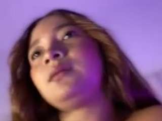 queenn-angelique webcam