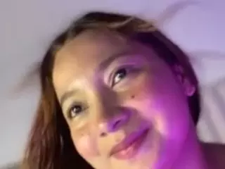 Queenn-angelique's Live Sex Cam Show