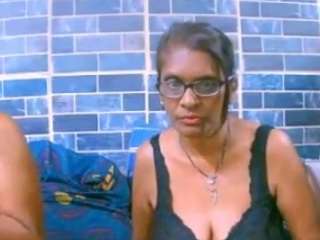 indiansmileyface4u from camsoda