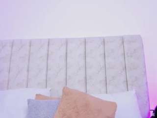laurasmith-1 live webcam show
