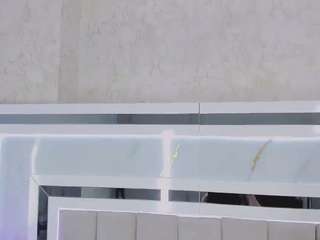 Laurasmith-1 live webcam