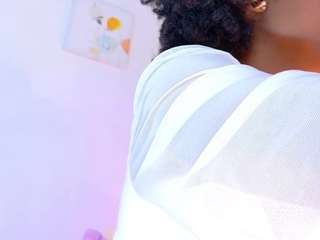 rachelstonne's CamSoda show and profile