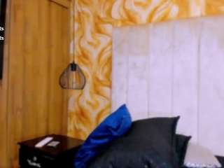 wendy-lovex's CamSoda show and profile