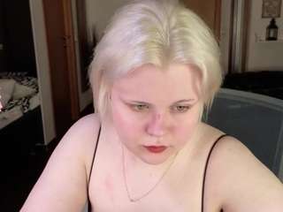 Elie Lee (Elielee) Cam Model Pictures - Camsoda