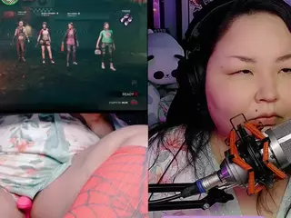 EmGreens's Live Sex Cam Show