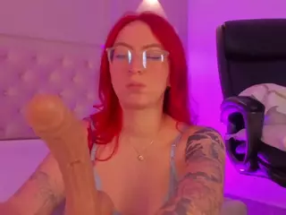 Anniemartinezz's Live Sex Cam Show