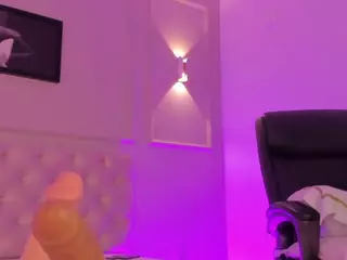 Anniemartinezz's Live Sex Cam Show