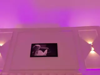 Anniemartinezz's Live Sex Cam Show