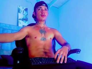 hannilest Live Webcam on CamSoda