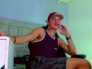 hannilest Live Webcam on CamSoda