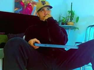 hannilest Live Webcam on CamSoda