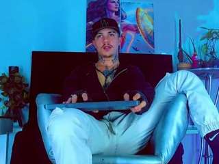 hannilest Live Webcam on CamSoda