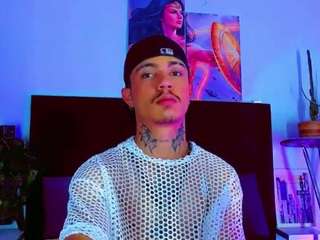 hannilest Live Webcam on CamSoda