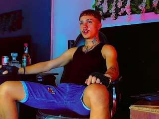 hannilest Live Webcam on CamSoda