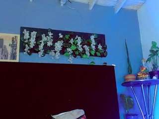 le modèle hannilest est en webcam porno dans un show sur le site camsoda, il possède les tags suivants: anal toys,master,young adult,teen 18,tattoos,smoking,smoker,red hair,orgasm,nipple piercings,muscular,high,big balls,gape,facial,drinking,domination,dildo,colombia,cockring
