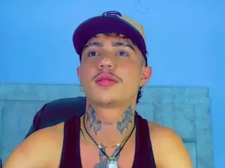 hannilest's Live Sex Cam Show