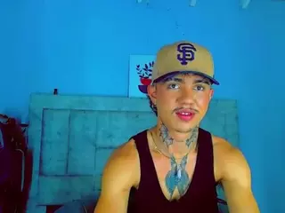 hannilest's Live Sex Cam Show