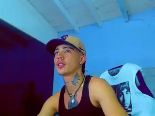 hannilest's Live Sex Cam Show