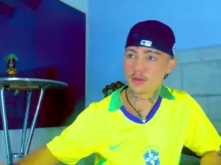hannilest's Live Sex Cam Show