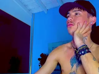 hannilest's Live Sex Cam Show