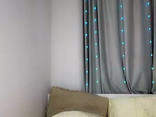 honey-yani's Live Sex Cam Show