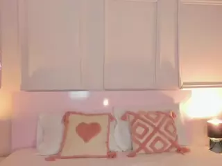 lucylovelyy1's Live Sex Cam Show