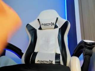 obysenxual Live Webcam on CamSoda