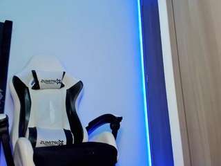 obysenxual Live Webcam on CamSoda