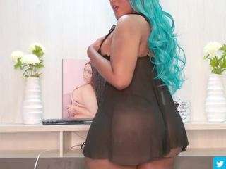 Discover sabrinnaalcantara from CamSoda