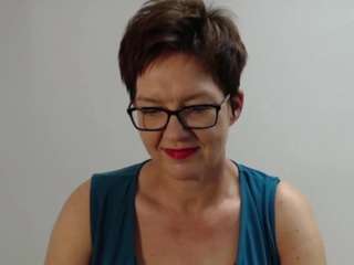 sofievelvet Live Webcam on CamSoda