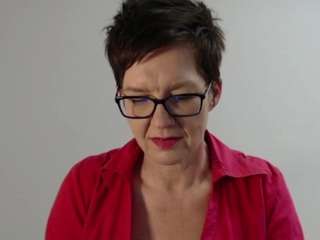 sofievelvet Spank live webcam