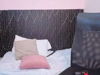 AabbyLee live webcam show