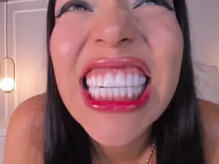 celeste-show's Live Sex Cam Show