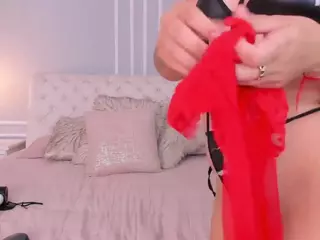 celeste-show's Live Sex Cam Show