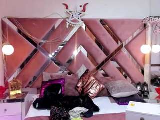  georgie-latino chat room